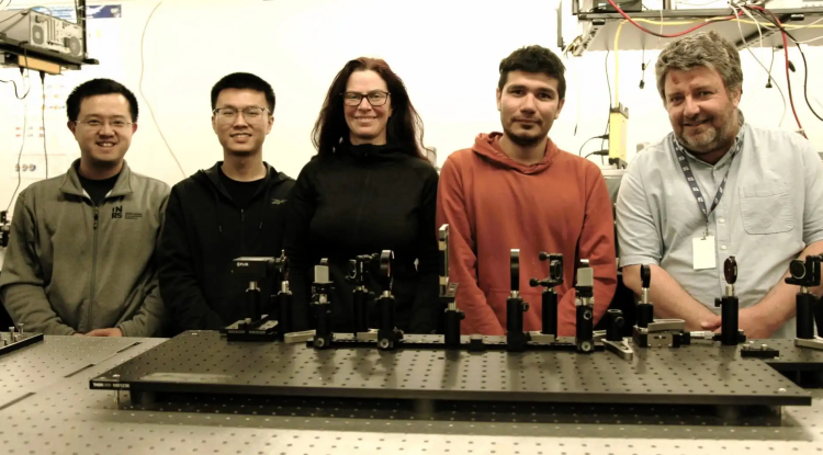Scientists have invented a camera that shoots 156.3 trillion frames per second
