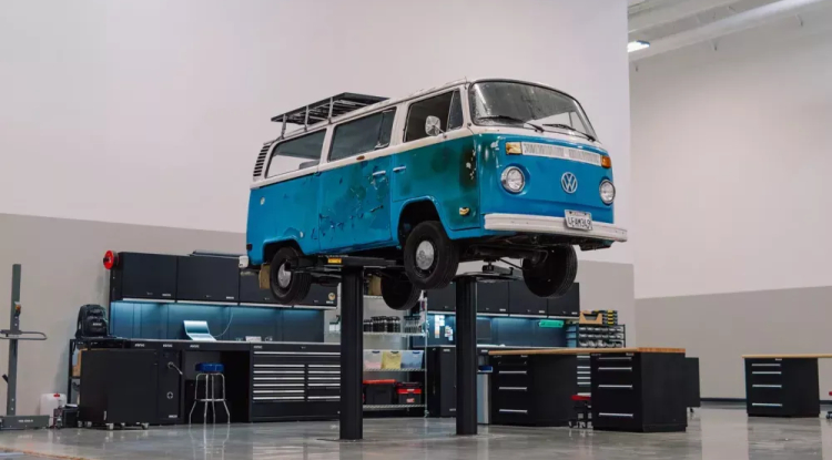 Volkswagen to Restore Famous Minibus That Survived California Wildfires