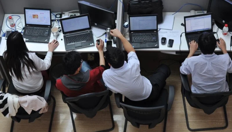 ChatGPT is causing demand for entry-level workers to fall